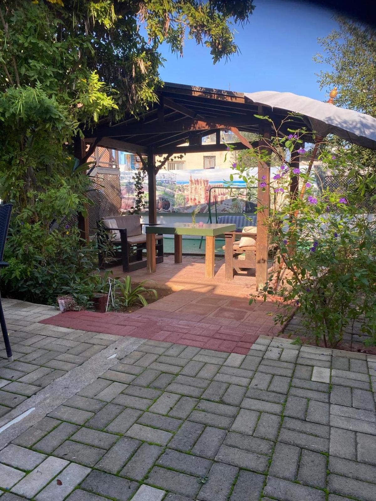 Betul Guest House Фамагуста Экстерьер фото
